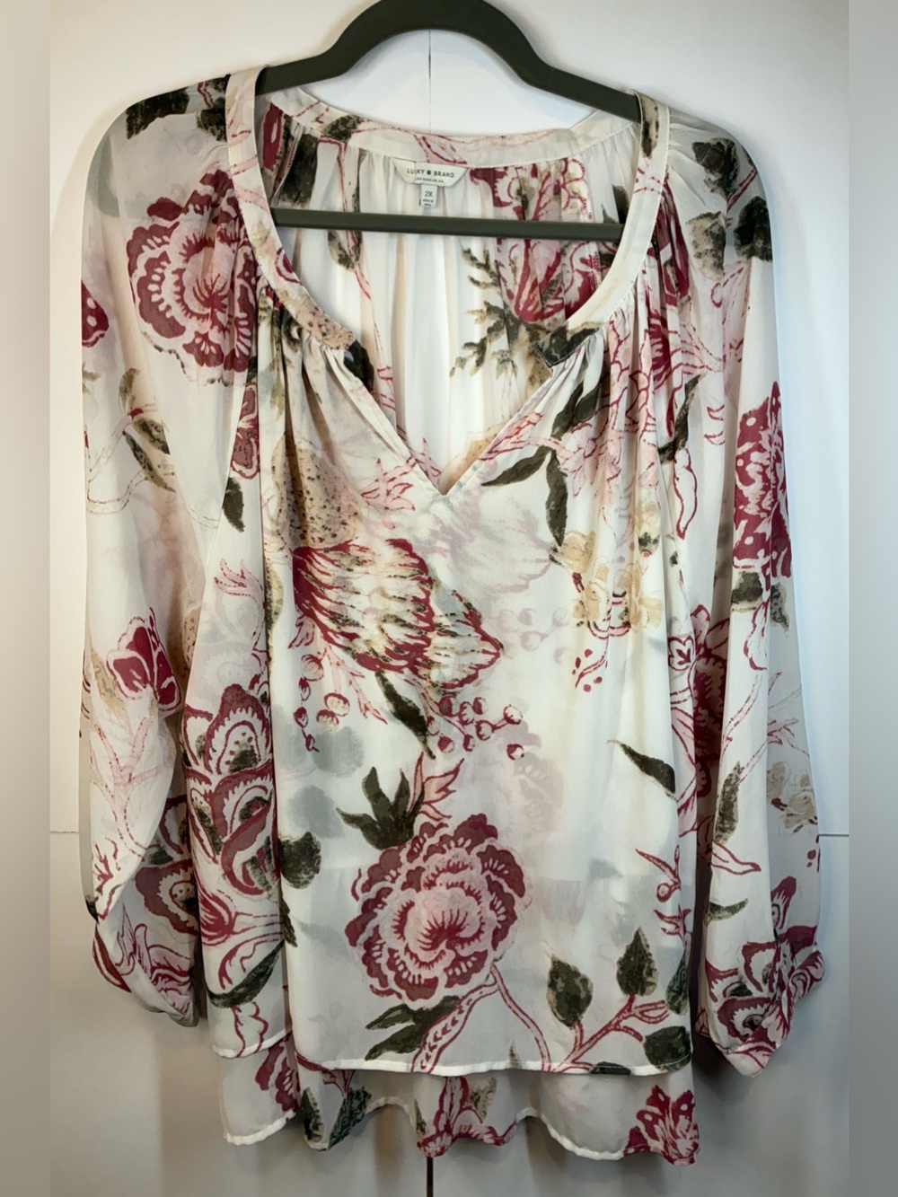 Lucky Brand White Floral Peasant Blouse 2X Sheer Boho Lightweight Flowy Top